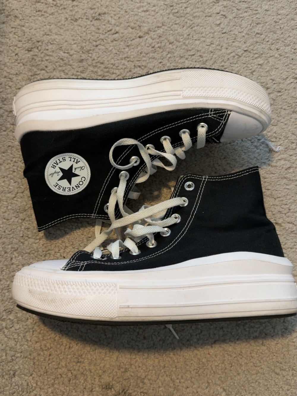 Converse Black and White Low-Top Sneakers - Picture 3 of 4